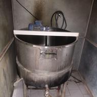 دیگ برای پخت و پز لبنیاتی