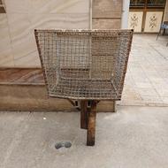 سطل زباله آهنی