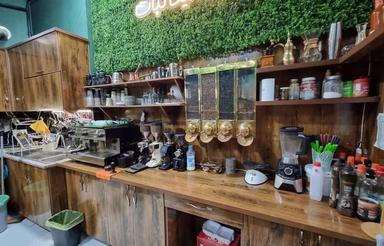 واگذاری کافیشاپ باتمام امکاناتش