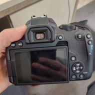 دوربین 850D کانن بسیار کم کار