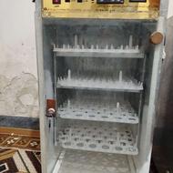 دستگاه جوجه کشی