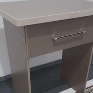 میز بدون ایراد و زدگی
