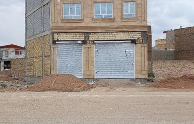 مغازه تجاری برکمربندی بعداز پل روگذرتاکستان