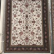 فرش ماشینی کاشان طرح 700 شانه