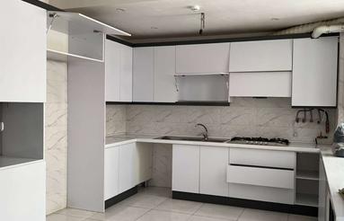 57متر/باپارکینگ/نبش مترو رضایی