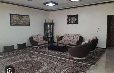 اجاره یک طبقه (همکف) از منزل دو طبقه ای