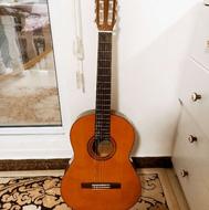 گیتار Yamaha C40 ساخت اندونزی