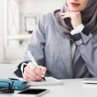 منشی مجرد خانم برای مطب خانم دکتر