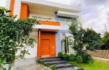 ویلا دوبلکس 268 متر زمین 3خواب حیاط سازی زیبا سندتک برگ