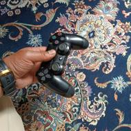 دسته بازی ps4 فابریکی رو کارتنی در حد آکبند