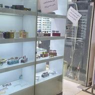 فروشنده و ادمین پیج