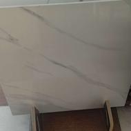 کاشی فروشی