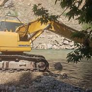 راننده بیل مکانیکی 220کوماتسو