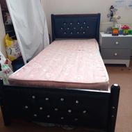 تخت تک نفره فلزی