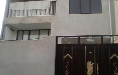 خانه دو نیم طبقه نوساز