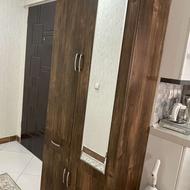 جاکفشی و جای لباس