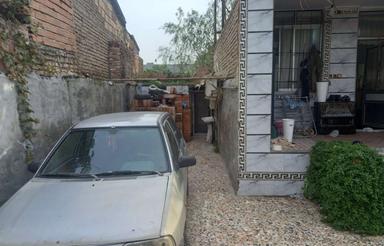 خونه حیاط دار عالی طبقه بالا اهن ریزی شده