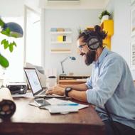 دایرکتر برای پیج فروش انواع روکش صندلی ماشین با حقوق ثابت