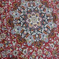 فرش کارکرده و تمیز
