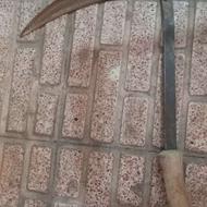 دوعدد داس کارکرده هرکدام سیصد هزارتومان
