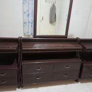 میزتوالت چوبی