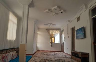 رهن و اجاره آپارتمان تک واحدی طبقه سوم 66 متری