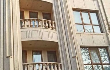 فروش آپارتمان 145 متر در قلهک تاپ لوکیشن ساختمان برند
