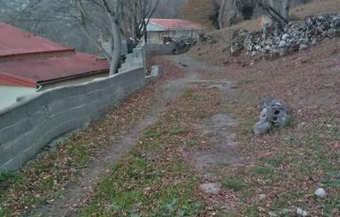 زمین درون بافت روستای زیارت سر سوادکوه