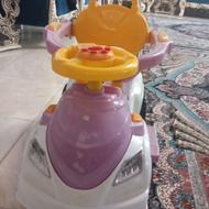 ماشین کودک موزیکال داره کاملا سالم