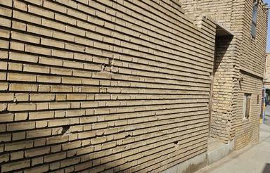 زمین 185 متری