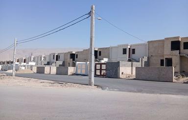 فروش منزل نیمه‌ساخت حیاط دار