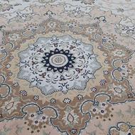 یک عدد فرش 12 مهری کرم