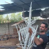 به کارگر نیازمندم