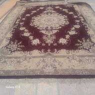فرش 12 متری زرشکی