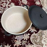 قابلمه فقط یک بار استفاده شده