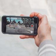 ادمین ، فیلمبردار با موبایل و ادیتور و تدوینگر