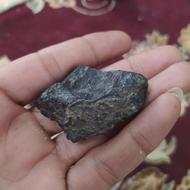 سنگ قیمتی و شهاب سنگ