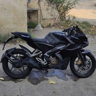 موتور ار اس 200 مشکی مدل 95معاوضه با ایروکس و کلیک