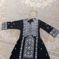 لباس مشکی.......