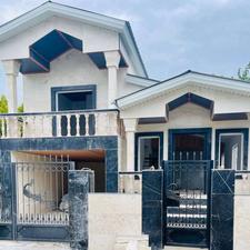 ویلا نیم پیلوت نما سنگ شهرکی بانگهبان24ساعته