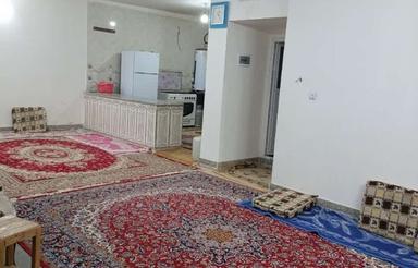 خانه باغ در آبشار