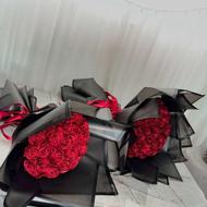 گل عروس و گل روبانی