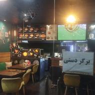 همکار خانم واقا