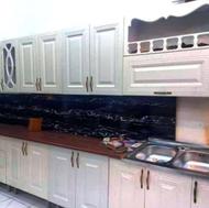 کابینت دارای کلی متعلقات رایگان