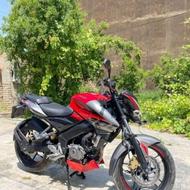 موتور ns200