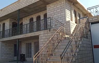 ملک ویلایی دوطبقه بزرگ