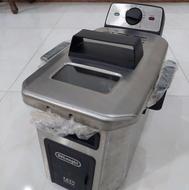 سرخ کن 4 لیتری دلونگی/Delonghi