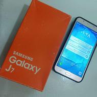 سامسونگ j7