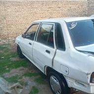 پراید 88 بصورت تصادفی میباشد