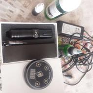 یک دستگاه تتو بدن نو